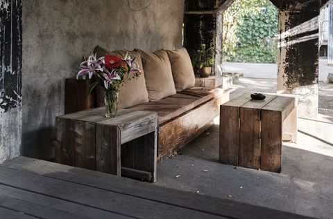 Explore Wooden Lounge Furniture Designs for Modern Living Spaces